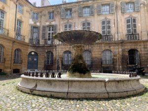 Gîte l'Ocabée : la vieille ville d'Aix en Provence